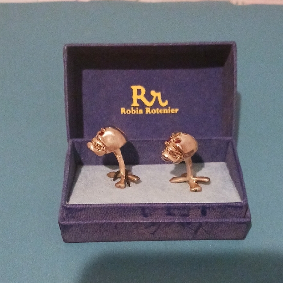 Saks Fifth Avenue Silver Skull Cufflinks with Genuine Ruby Eyes. - Picture 3 of 4